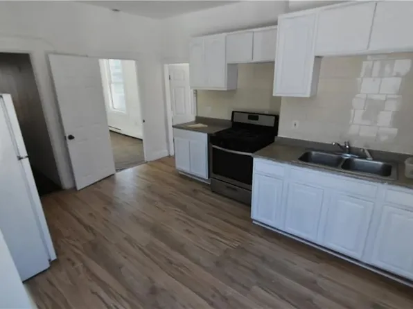 50 Doyle Ave Floor 2, Providence, RI 02906