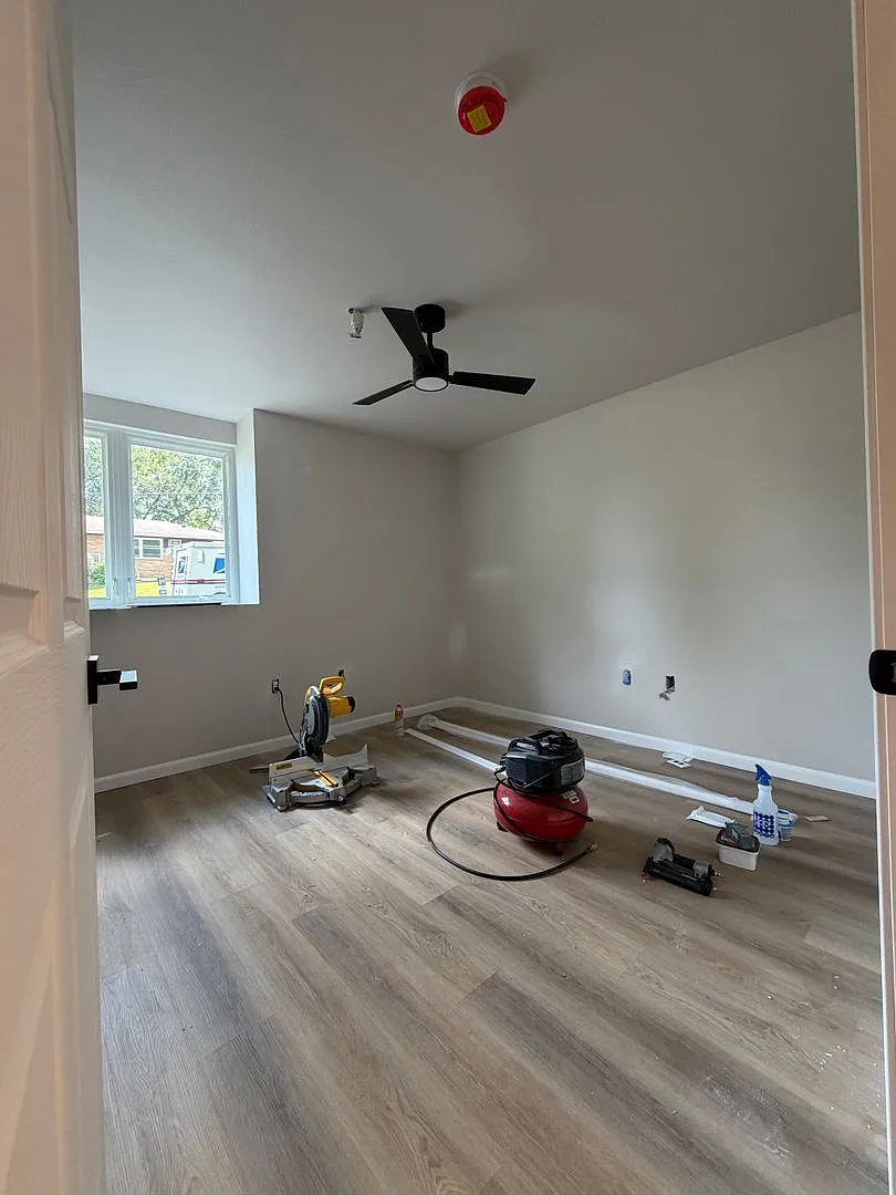The Elmwood — Photo 4