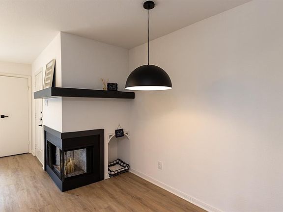 4th image of 18617 Egret Bay Blvd APT 306