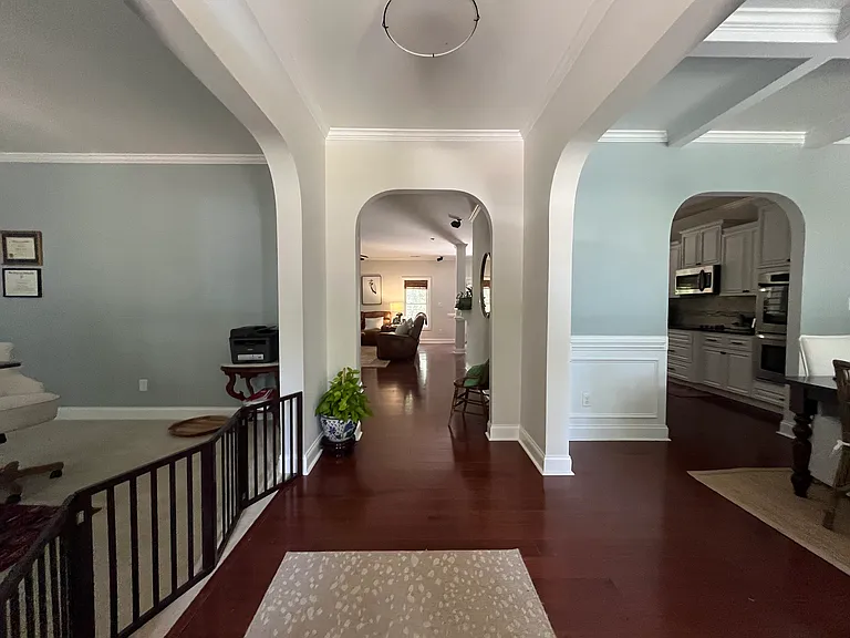 1 Laurel Valley Ct — Photo 2