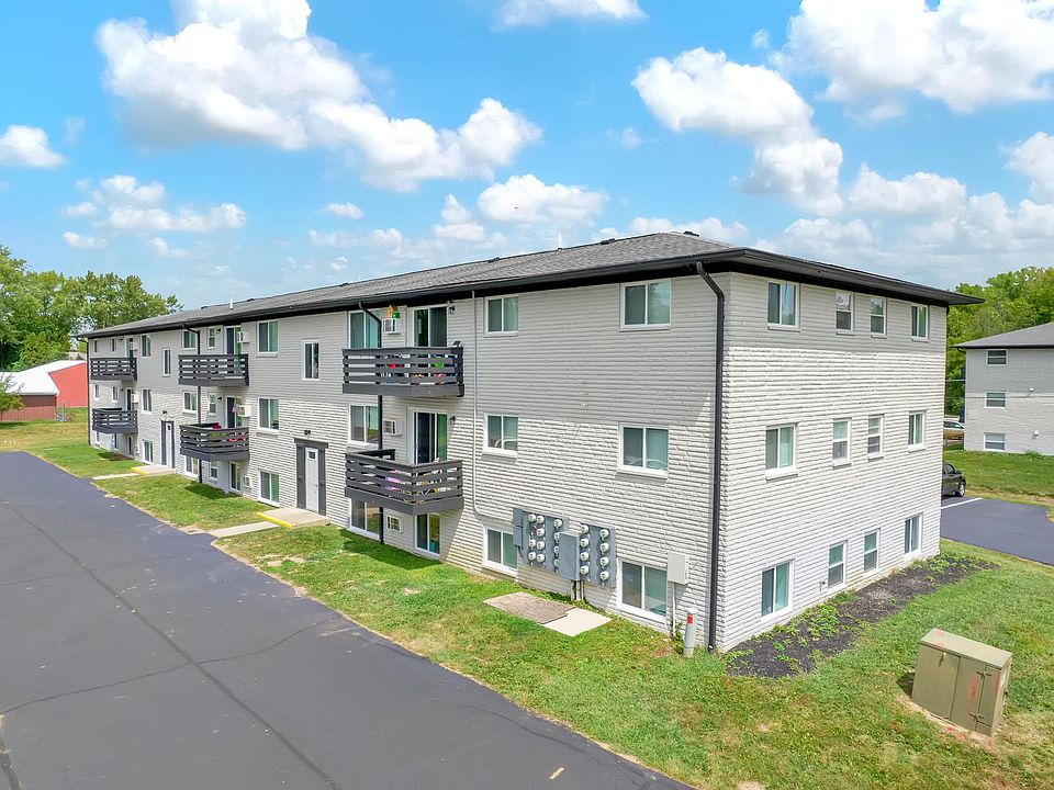 Pleasant Creek Apartments 2816 Apartment Rentals Indianapolis, IN