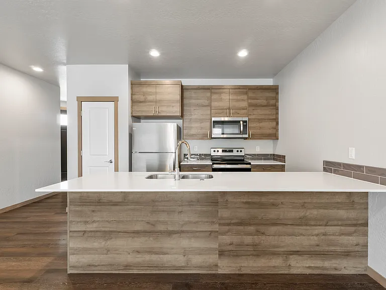 1366 Sq Ft Kitchen