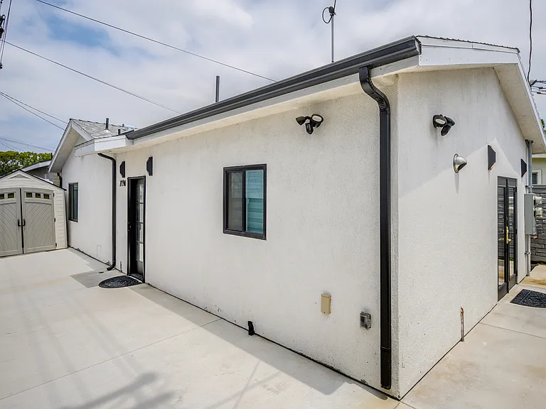 719 Dale Ave #A — Photo 18