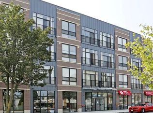 1518 119th St UNIT 300, Whiting, IN 46394