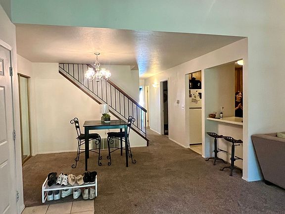 3rd image of 8122 S Cottonwood Hills Cir