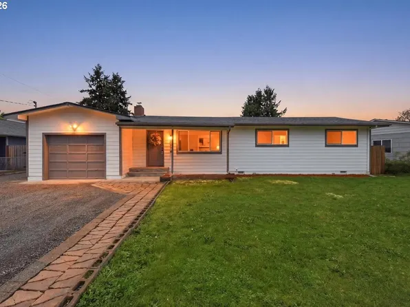 132 Green Acres Dr, Castle Rock, WA 98611