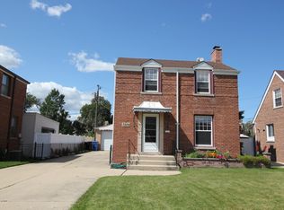 7324 W Berwyn Ave, Chicago, IL