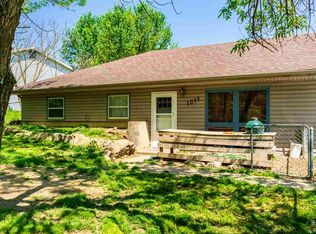 1011 McVey Rd, Sedalia, MO 65301