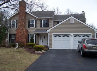 11 Denbigh Dr, Somerset, NJ 08873