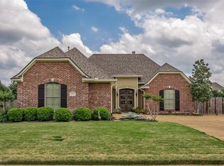 411 Half Moon Ln, Bossier City, LA 71111