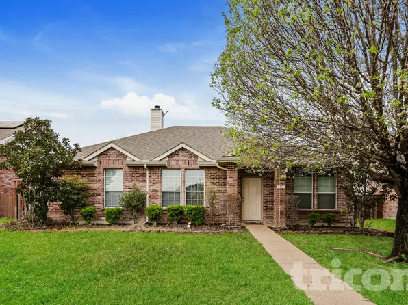 103 Hollow Tree Dr, Red Oak, TX 75154