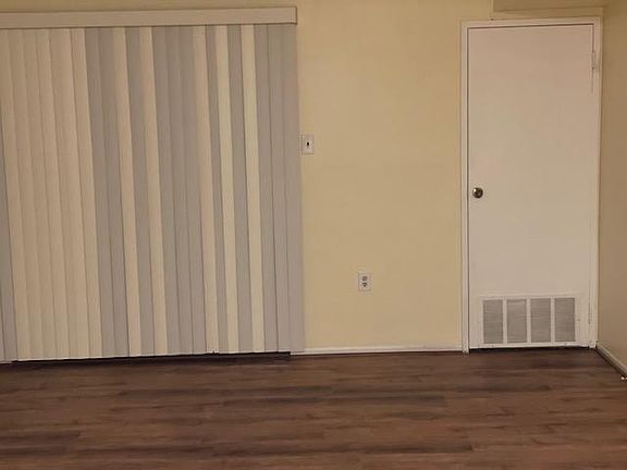4th image of 9926 Haldeman Ave #114-A