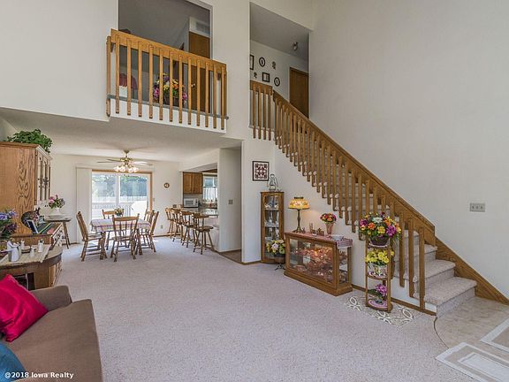 2nd image of 2745 NW Park Ln