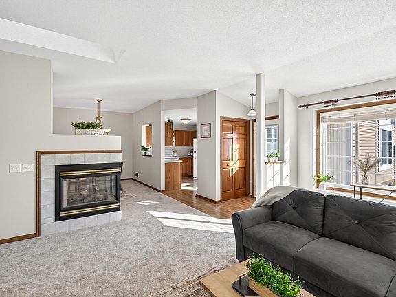 3rd image of 15681 Flackwood Way