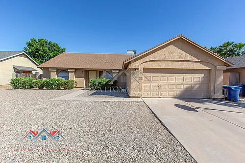 3950 W Saragosa St Photo 1