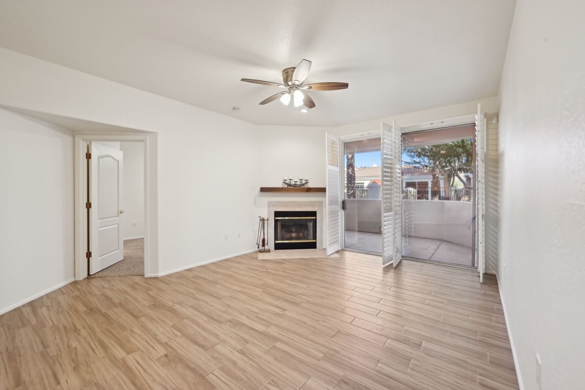 E Northern Ave 166-006