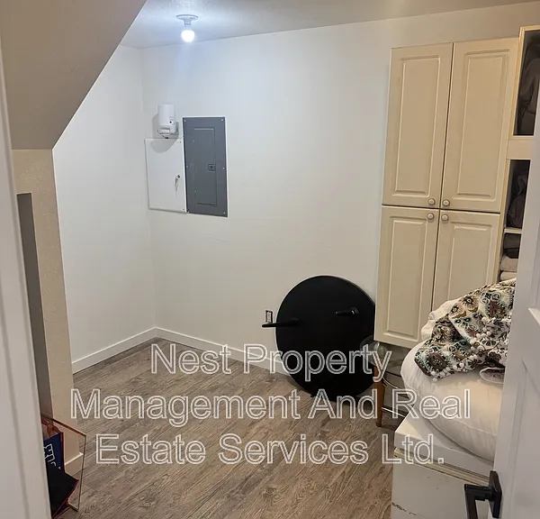 1267 Bednesti Cres #B — Photo 5