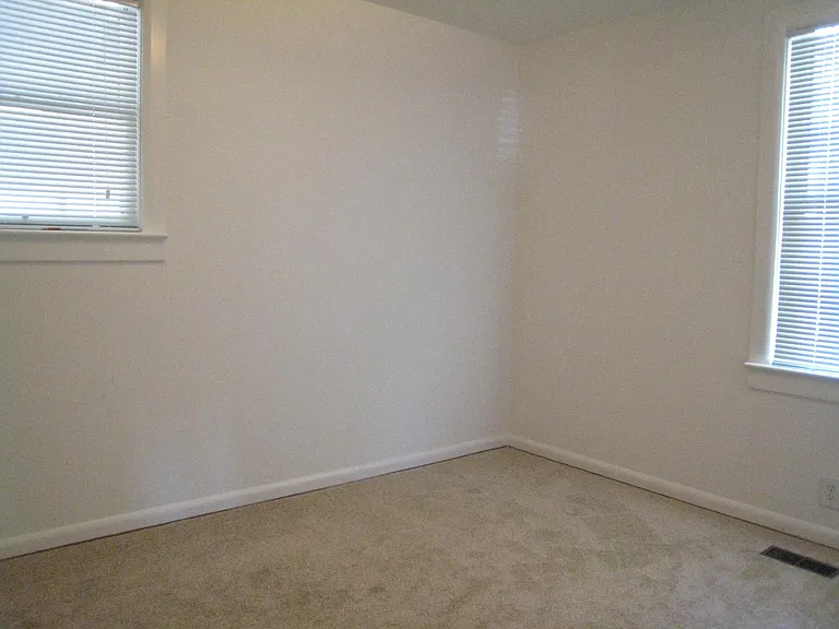 4621 SE 52nd Ave #A — Photo 10