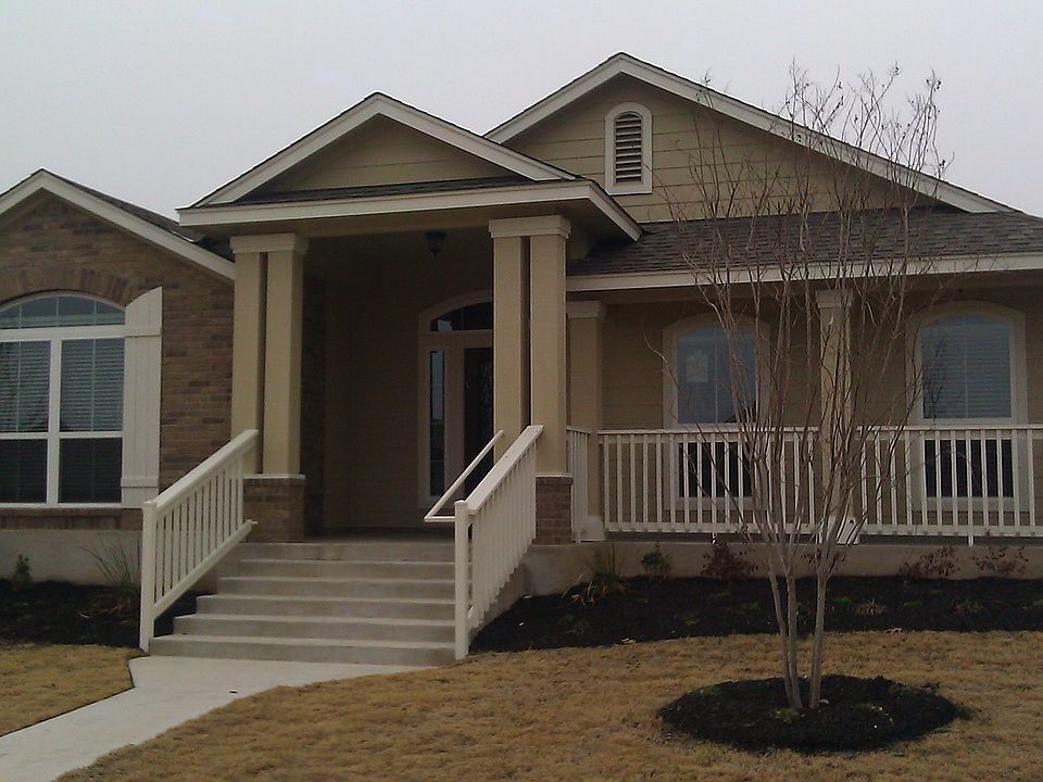 816 Walnut Canyon Blvd