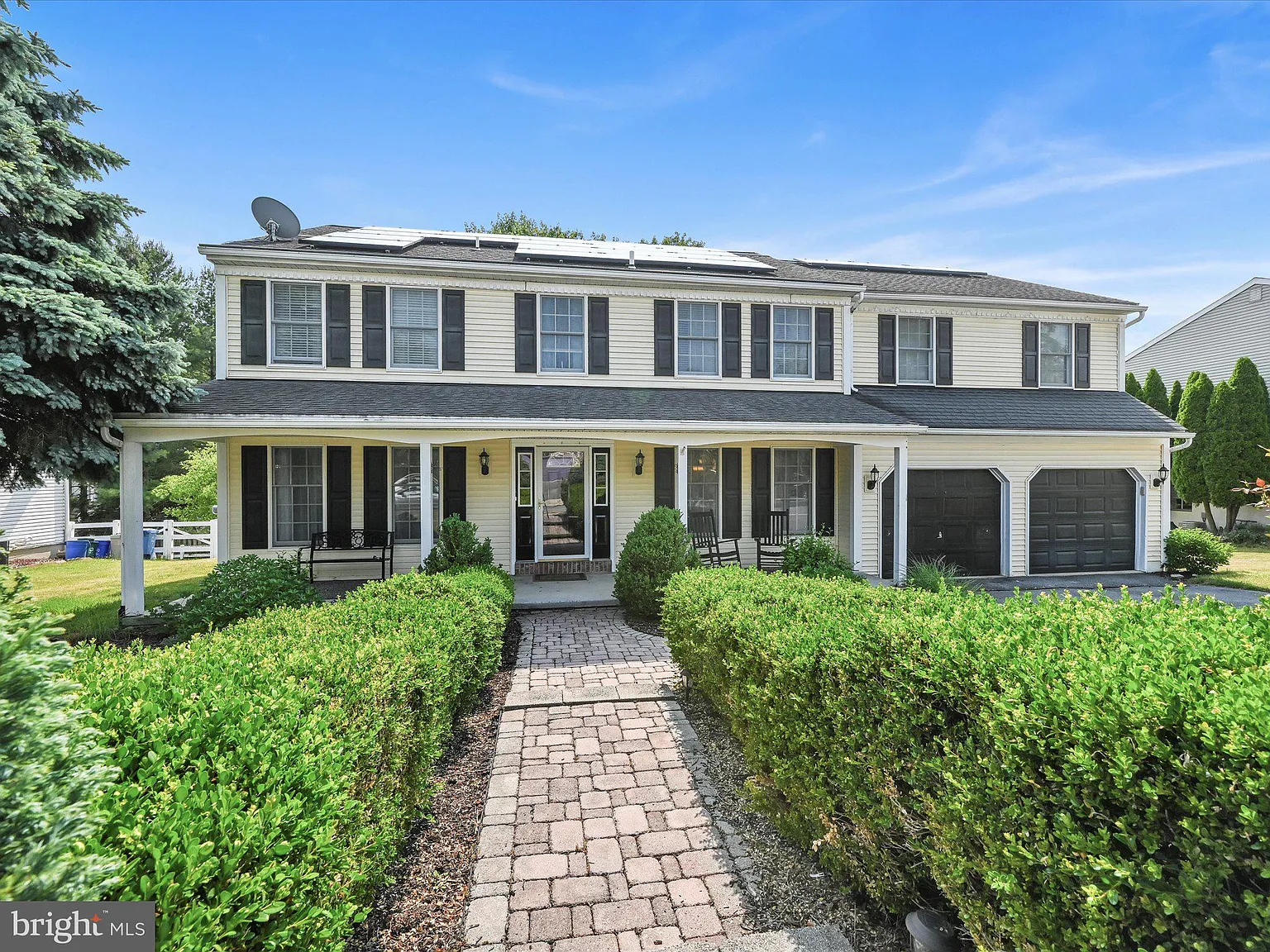 1033 Dallas Rd photo 1