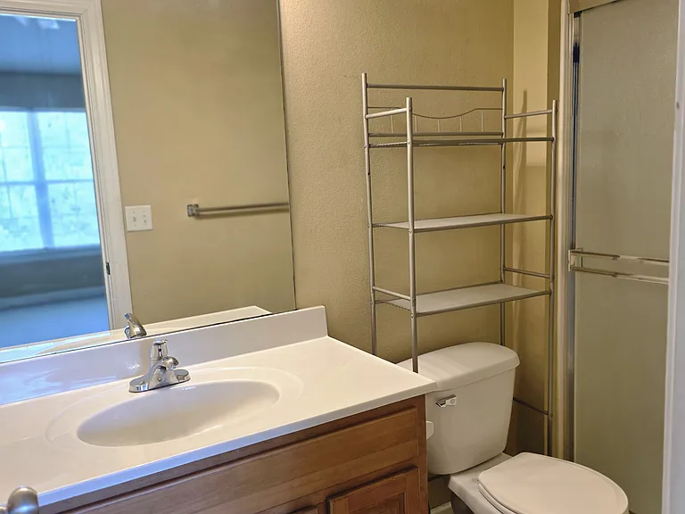 912 SW Imperial Ln #1 — Photo 14