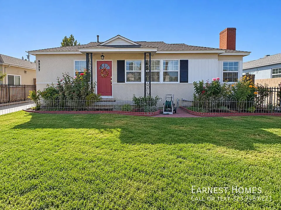 8227 Laurelgrove Ave