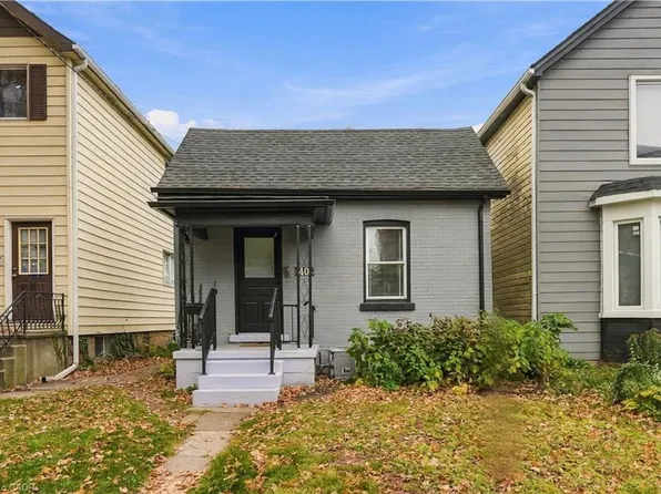 40 Aikman Ave, Hamilton, ON L8M 1P7