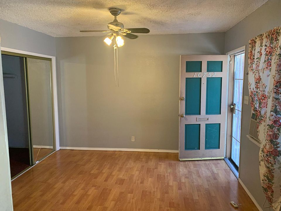 1st image of 6352 Riverton Ave