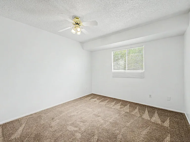 4522 N 15th Ave — Photo 22