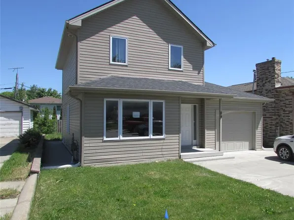 89 Oak St E, Leamington, ON N8H 2C7