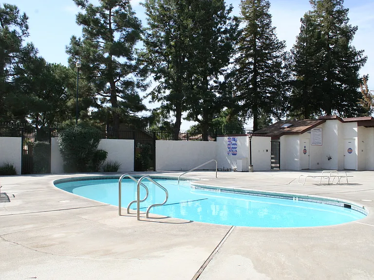 4600 Beechwood St #80 — Photo 26
