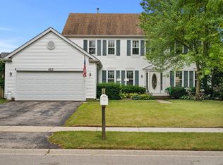 853 Cimarron Dr, Cary, IL 60013