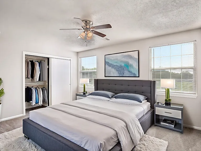 Grand Vue Townhomes — Photo 15