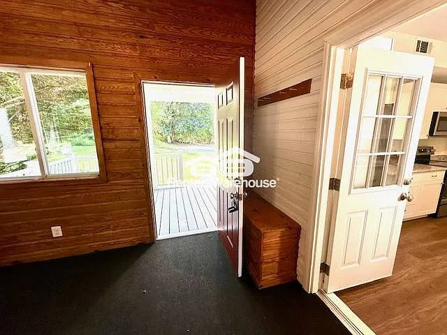 4214 College Ave — Photo 11
