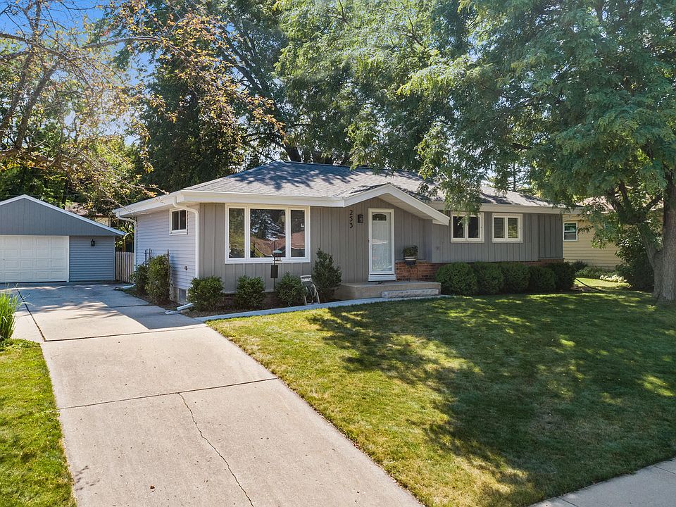 1st image of 253 W Highland Dr