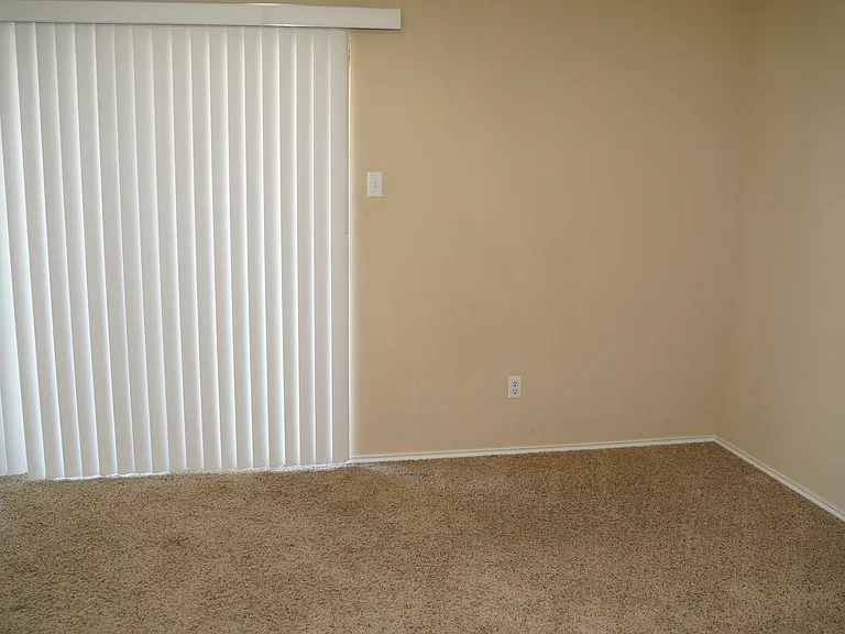 5009 Melbourne Dr #1 — Photo 19