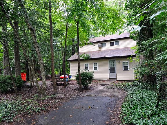 3rd image of 33153 Woodland Ct S