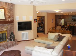 7236 Oakbay Dr, Noblesville, IN 46062