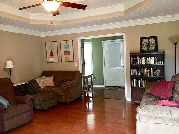 Front Door, Foyer, Living Rm