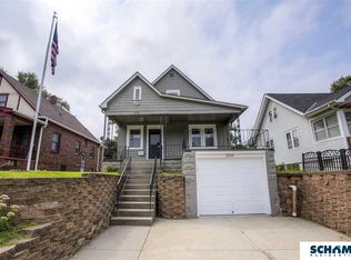 3518 N 52nd St, Omaha, NE 68104