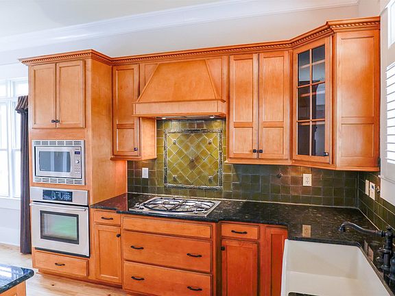 2nd image of 6312 Midtowne Ln NW
