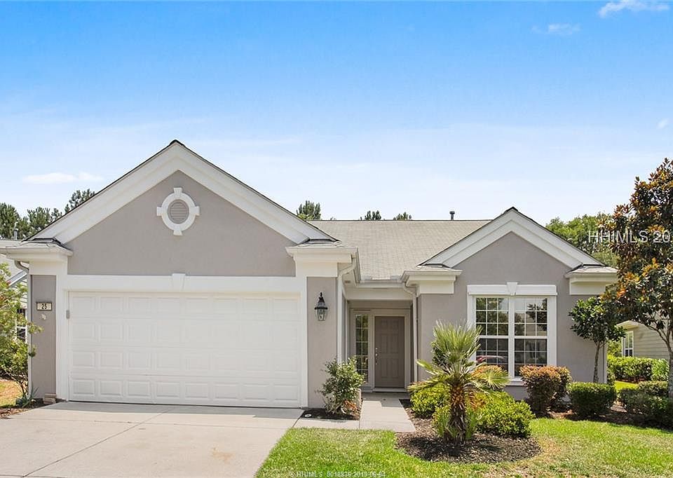 1st image of 25 Crescent Creek Dr