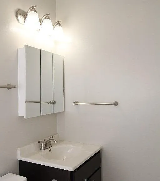 2306 N Clark St #4S — Photo 13