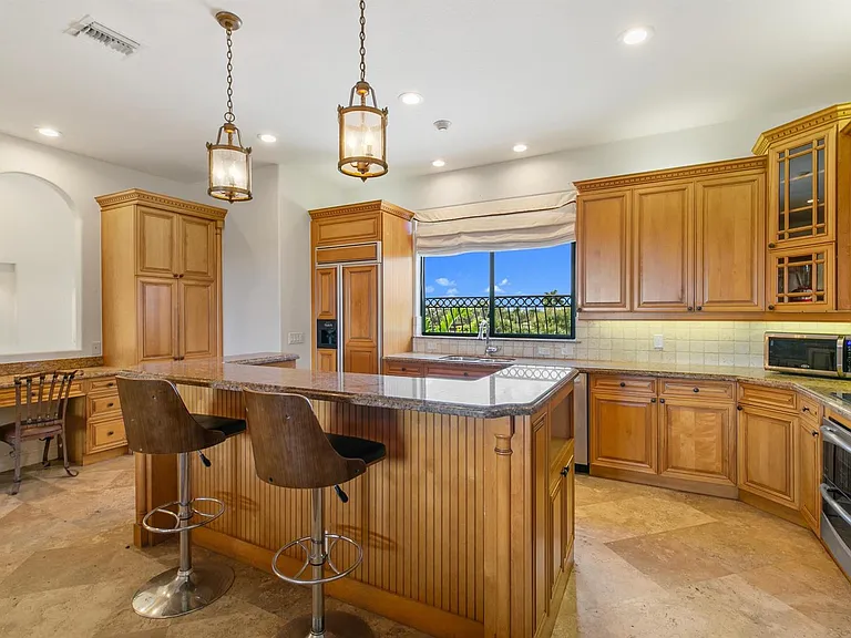 14710 Palm Beach Point Blvd — Photo 36
