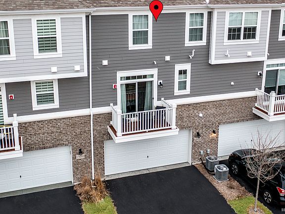 3rd image of 13911 S Belmont Dr