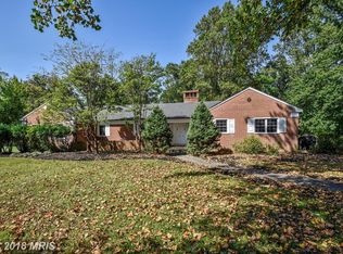 4 Halcyon Ct, Pikesville, MD 21208