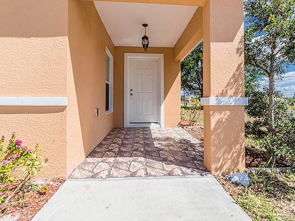 5th image of 25308 Islas Dr