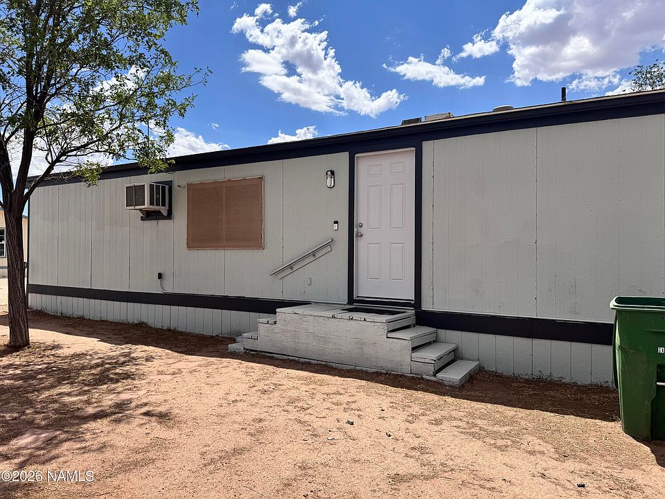 1st image of 1033 N Kinsley Ave #12