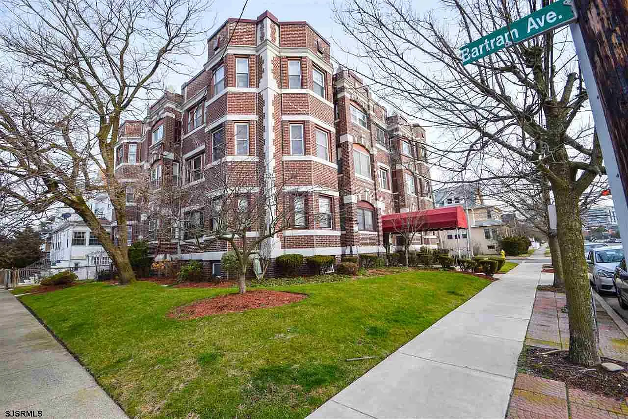 4401 Atlantic Ave #B4-204 photo 1