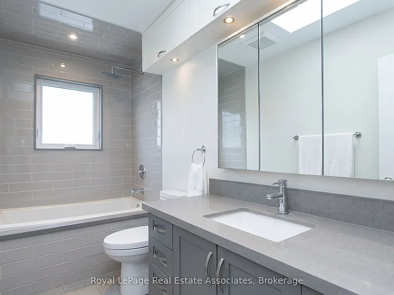 130 Grandview Ave — Photo 10